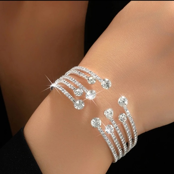 1pc Diamond-set Open End Shining Bracelet For Parties & Dinners - Picture 2 of 4